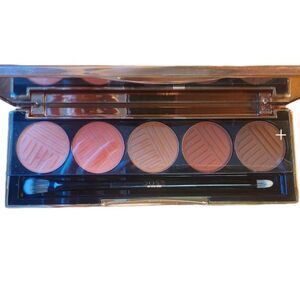 Dose of Colors - Sassy Siennas Eyeshadow Palette